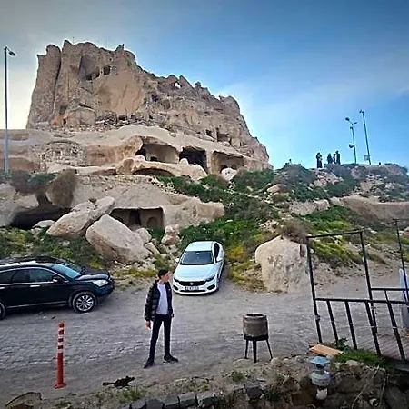 Uchisar Cave House Невшехир