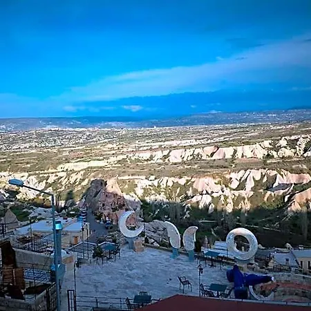 Uchisar Cave House Отель Невшехир