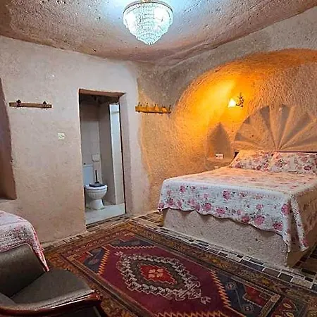 Uchisar Cave House 4* Невшехир